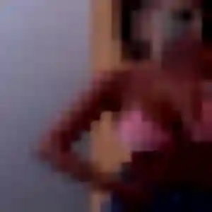 Photo de Iris à Saint-Jacques-sur-Darnétal (44 ans) - rencontre sexy anonyme