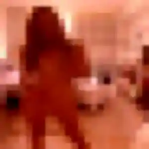 Photo exclusive de Yasmina, 27 ans à Saint-Mars-du-Désert - plan discret