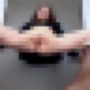 Clementine (20 ans) à Saint-Médard-d'Eyrans cherche un rencontre sexy aujourd'hui