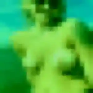 Alienor, 28 ans, dispo pour rencontre sexy à Saint-Méloir-des-Ondes