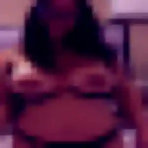 Leonore (19 ans) à Saint-Michel-Chef-Chef propose un rencontre sexy rapidement
