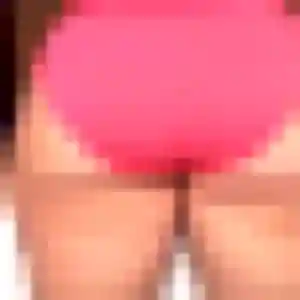 Amel (25 ans) à Saint-Nicolas-de-Redon attend un rencontre sexy rapidement