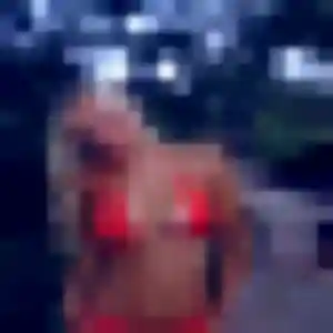 Hermine, 35 ans, dispo pour rencontre sexy à Saint-Nolff