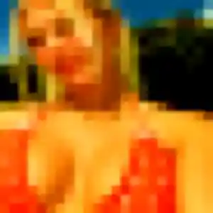 Sixtine, femme de 25 ans propose rencontre sexy à Saint-Pierre-en-Auge