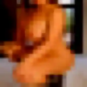Zina (22 ans) à Saint-Quay-Portrieux attend un rencontre sexy ce soir