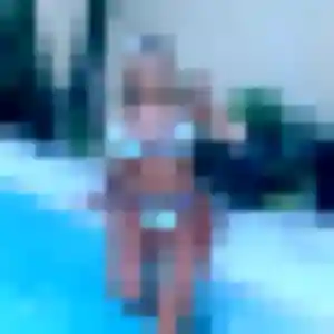 Belle Amel, 21 ans à Saint-Sulpice-et-Cameyrac - voir sa photo