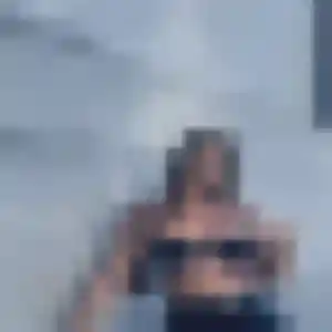 Sexy Samantha, 31 ans à Saint-Yrieix-la-Perche - voir sa photo