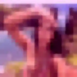 Contacte Isabelle, 22 ans à Saintes en privé
