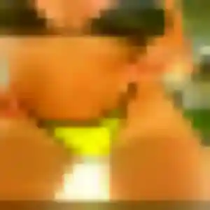 Eva de Salies-de-Béarn, 19 ans - rencontre sexy discret