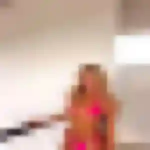 Rencontre Amira, 25 ans à Souppes-sur-Loing en privé