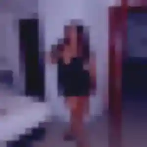 Rania (36 ans) à Tigery attend une rencontre rapidement