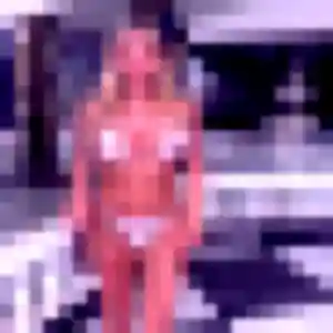 Rencontre Alix, 28 ans à Tosse en privé