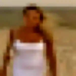 Ursula (38 ans) à Val-de-Reuil propose une rencontre aujourd'hui