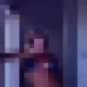 Rejoins Celeste, 44 ans à Verneuil-l'Étang en privé