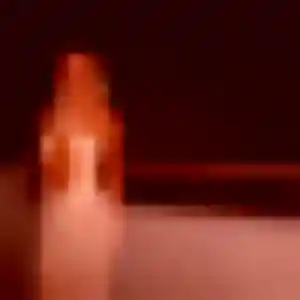 Anais, 30 ans, connectée à Versailles pour une rencontre coquine