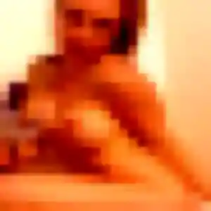 Vera, femme de 32 ans veut rencontre sexy à Villemomble