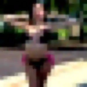 Nina (21 ans) à Villeneuve-la-Garenne attend un rencontre sexy maintenant