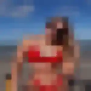 Constance de Vineuil, 27 ans - rencontre sexy en toute liberté